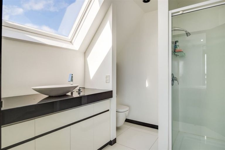 Photo of property in 31 Harry Ell Drive, Cashmere, Christchurch, 8022