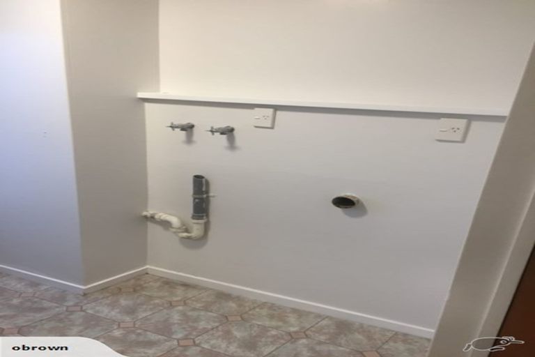 Photo of property in 218u2 Onepu Road, Lyall Bay, Wellington, 6022