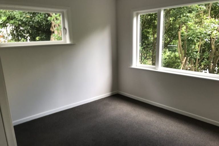 Photo of property in 2 Sydenham Street, Northland, Wellington, 6012