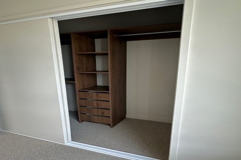 Photo of property in 11b Windlass Street, Long Bay, Auckland, 0630