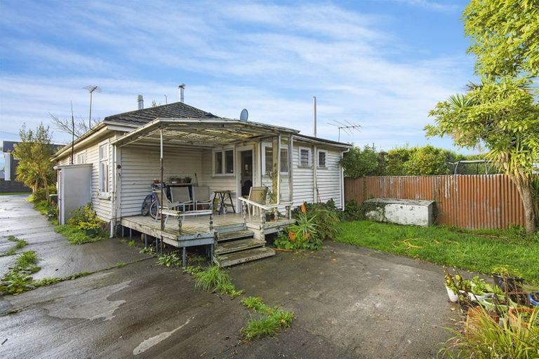 Photo of property in 48 Winton Street, St Albans, Christchurch, 8014