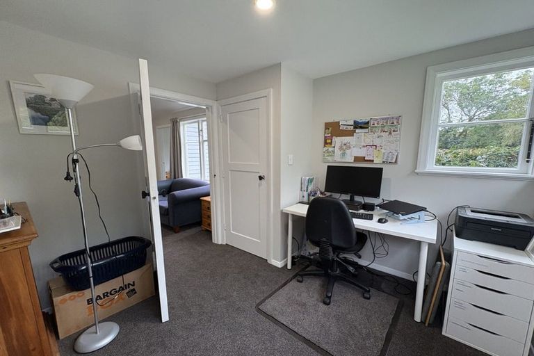Photo of property in 74 Durham Crescent, Fairfield, Lower Hutt, 5011