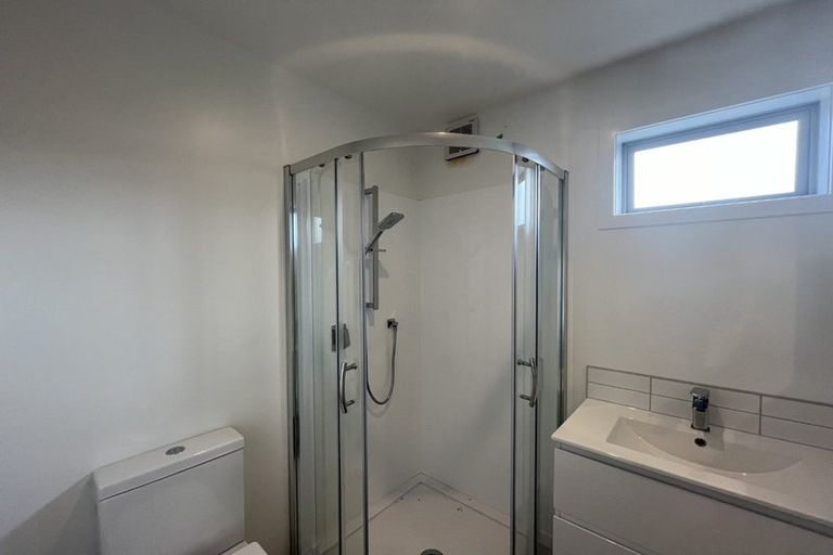 Photo of property in 18 Ngae Place, Mangere East, Auckland, 2024