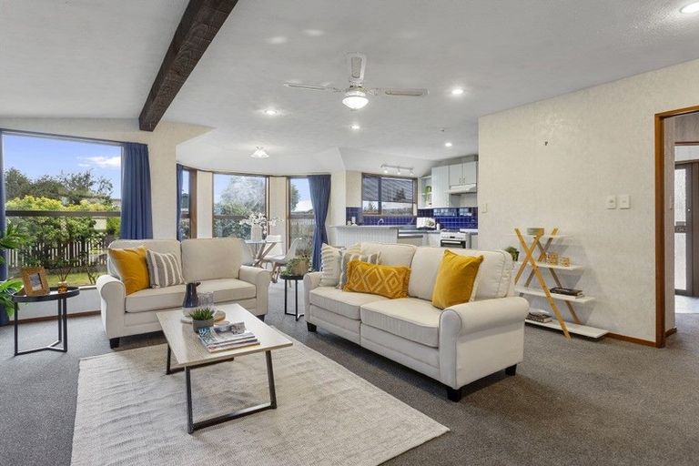 Photo of property in 51 Good Street, Rangiora, 7400