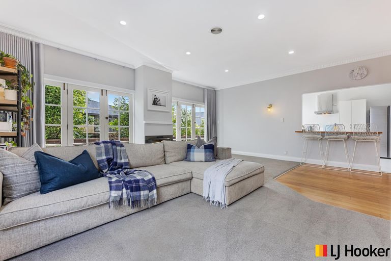 Photo of property in 49d Martyn Street, Waiuku, 2123