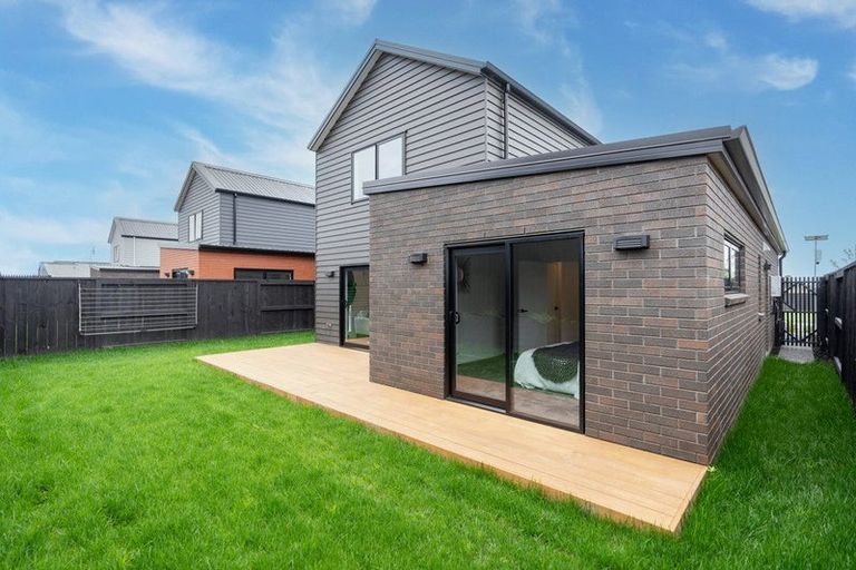 Photo of property in 27 Earp Crescent, Chartwell, 3210