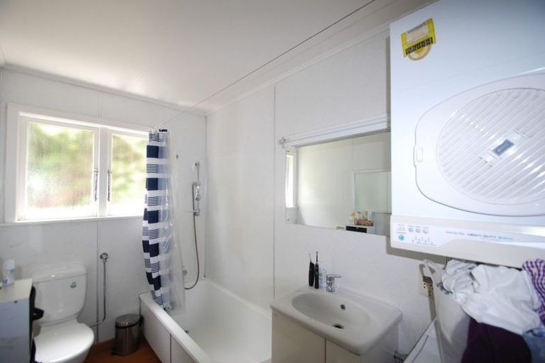 Photo of property in 4 Lower Watt Street, Wadestown, Wellington, 6012