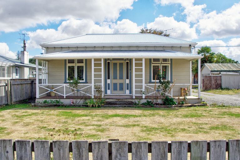 Photo of property in 24 Sussex Street, Masterton, 5810