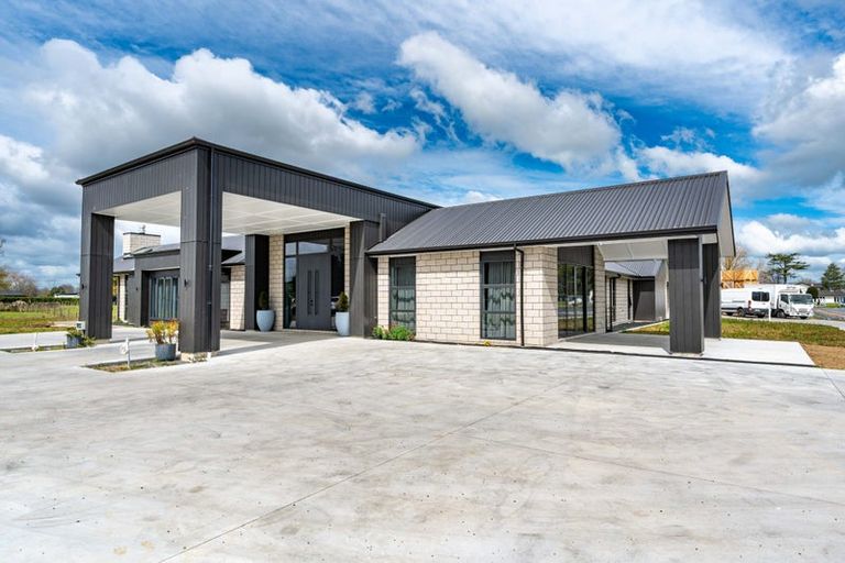 Photo of property in 275 Racecourse Road, Cambridge, 3493