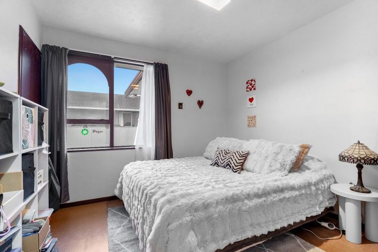 Photo of property in 18 Greenock Street, Redwood, Christchurch, 8051