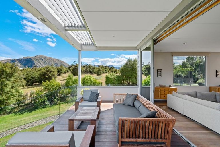 Photo of property in 9 Mount Gold Place, Wanaka, 9305