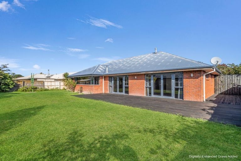 Photo of property in 25 Panckhurst Drive, Woodend, 7610