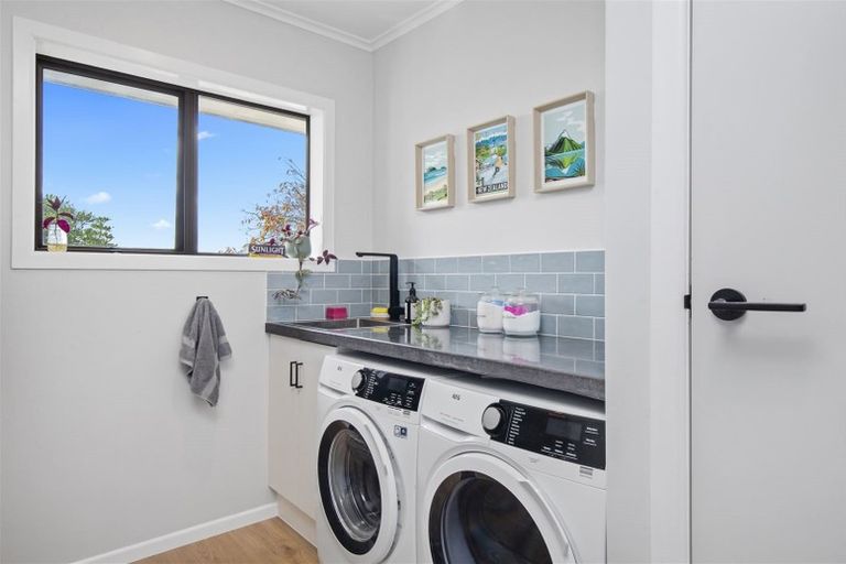 Photo of property in 38 Paterson Avenue West, Pukekohe, 2120