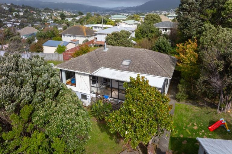 Photo of property in 131 Dimock Street, Titahi Bay, Porirua, 5022