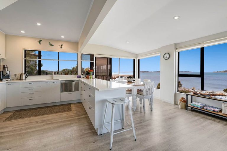 Photo of property in 44b Tamatea Drive, Snells Beach, 0920
