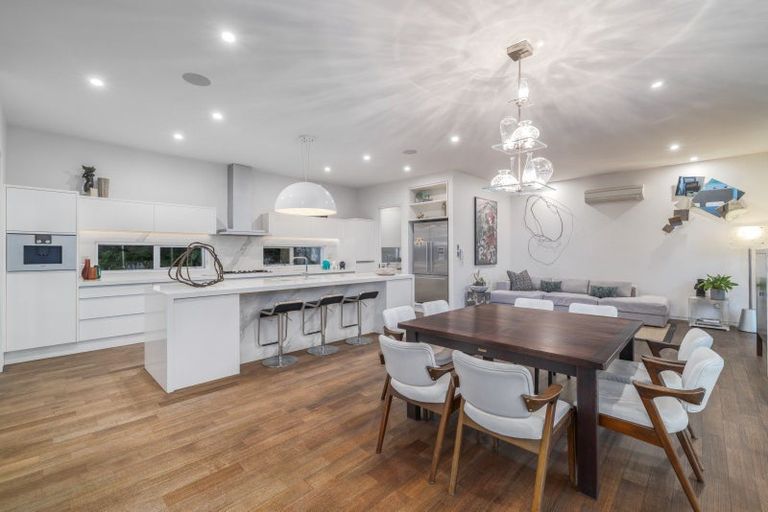 Photo of property in 45 Waiwetu Street, Fendalton, Christchurch, 8052