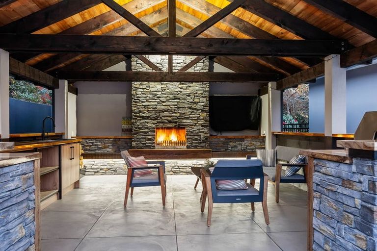 Photo of property in 158 Raumati Road, Raumati Beach, Paraparaumu, 5032