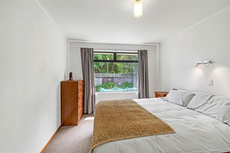 Photo of property in 2/282 Sawyers Arms Road, Bishopdale, Christchurch, 8053