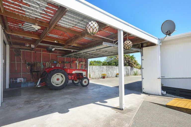 Photo of property in 131 Fortescue Street, Mahia, Nuhaka, 4198