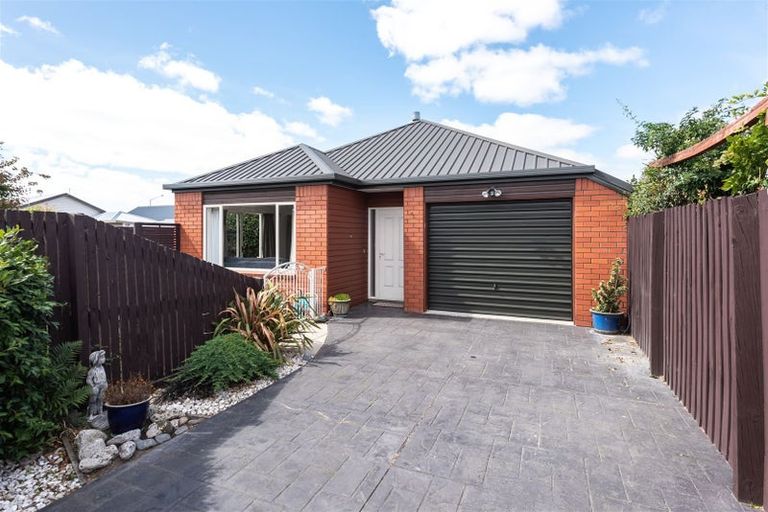 Photo of property in 15 Mcleish Lane, Spreydon, Christchurch, 8024