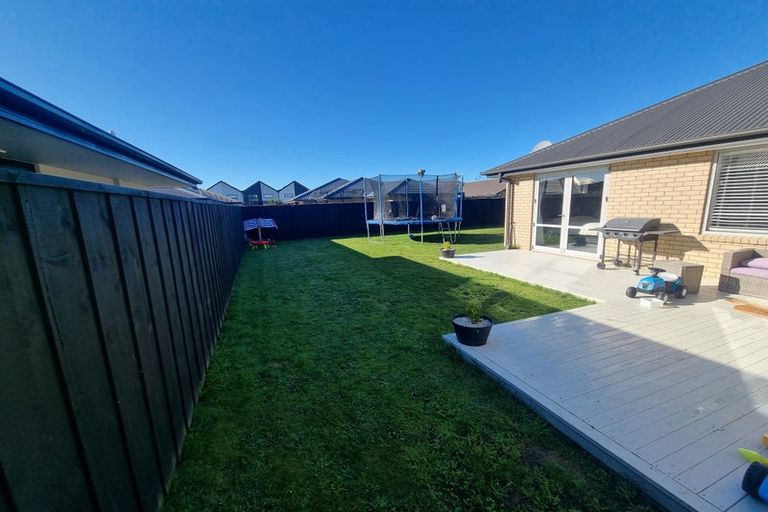 Photo of property in 36 Aroha Street, Pegasus, 7612