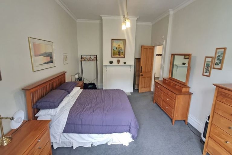 Photo of property in 35a Grant Road, Thorndon, Wellington, 6011