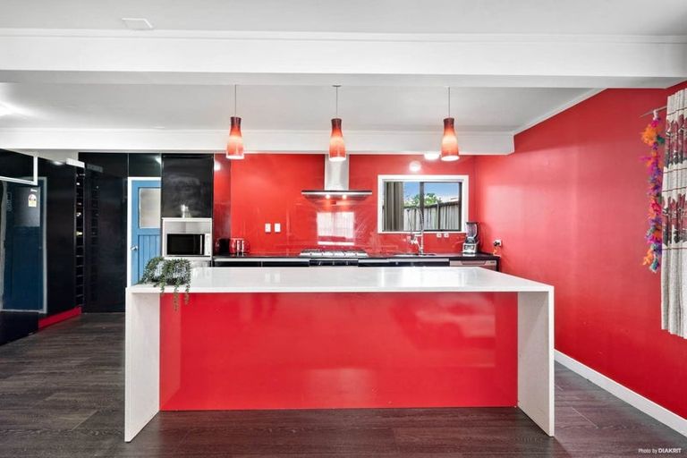 Photo of property in 102 Marne Road, Papakura, 2110