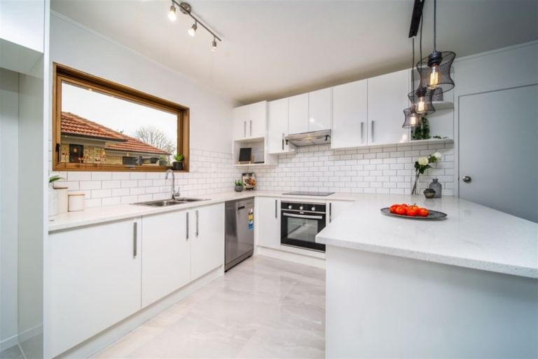 Photo of property in 1/35 Central Avenue, Papatoetoe, Auckland, 2025