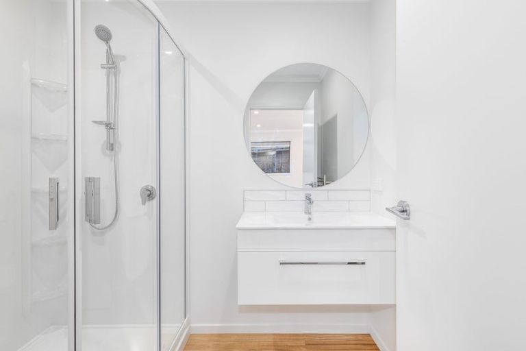 Photo of property in 28 York Street, Levin, 5510