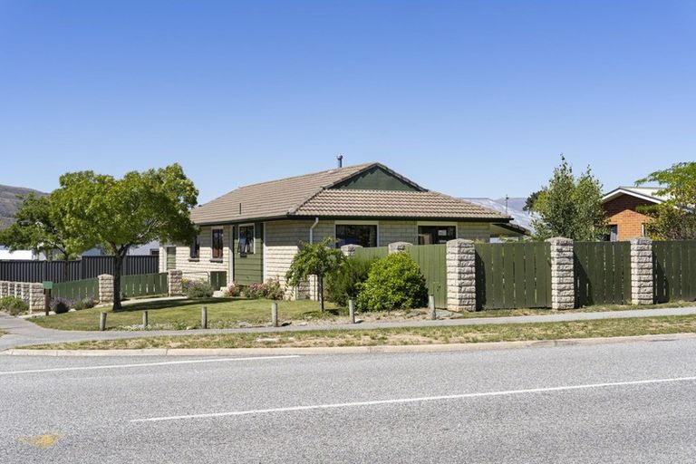 Photo of property in 58 Cairnmuir Crescent, Cromwell, 9310