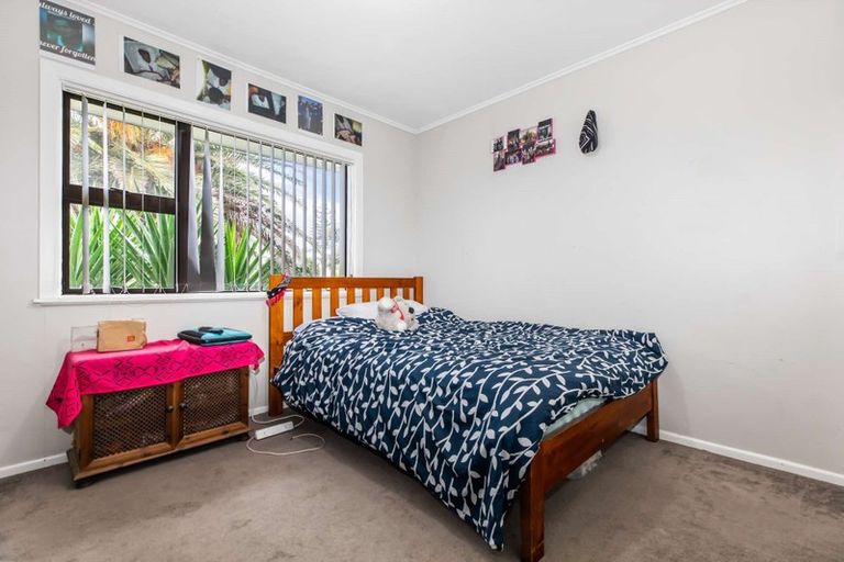 Photo of property in 29 Plumley Crescent, Mangere, Auckland, 2022