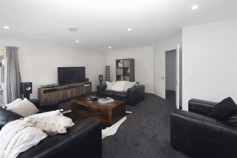 Photo of property in 14 Mounter Avenue, Northwood, Christchurch, 8051