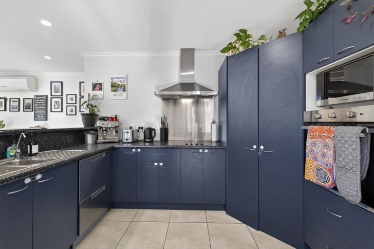 Photo of property in 14 Pascoe Drive, Woodend, 7610