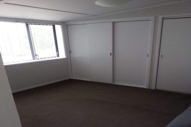 Photo of property in 1/60 Mcleod Road, Te Atatu South, Auckland, 0610