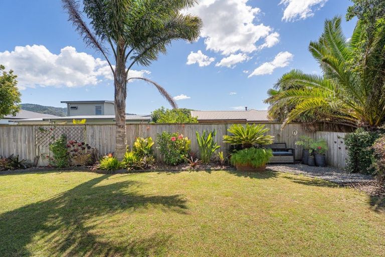 Photo of property in 21 Debenham Drive, Whitianga, 3510