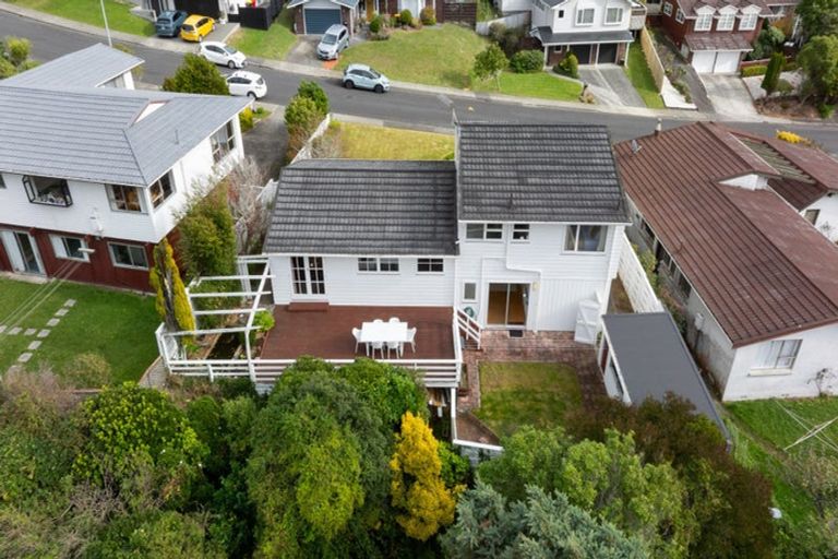 Photo of property in 9 Caesars Place, Churton Park, Wellington, 6037