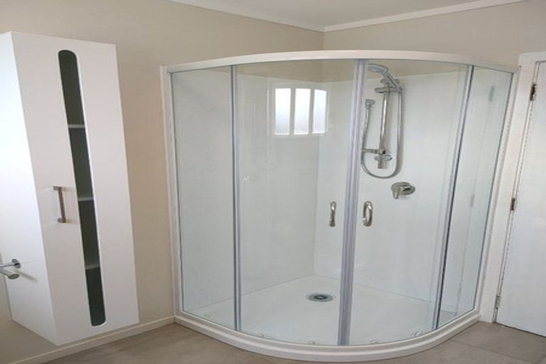 Photo of property in 5/255 Waterloo Road, Hutt Central, Lower Hutt, 5011