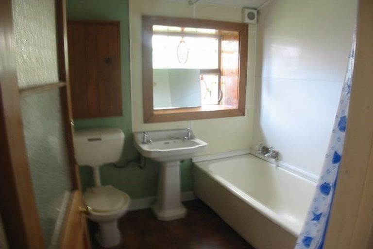 Photo of property in 141 Geraldine Street, Edgeware, Christchurch, 8013