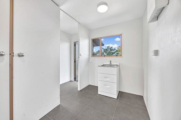 Photo of property in 80 Puriri Road, Whenuapai, Auckland, 0618