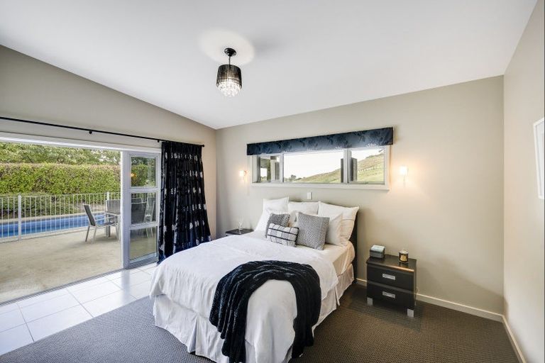 Photo of property in 35 Sandown Lane, Havelock North, 4130