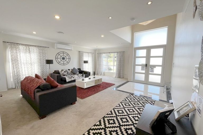 Photo of property in 13 Cranford Drive, Flat Bush, Auckland, 2019