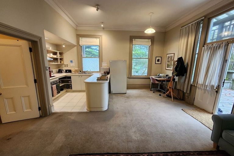 Photo of property in 3/248 The Terrace, Wellington Central, Wellington, 6011