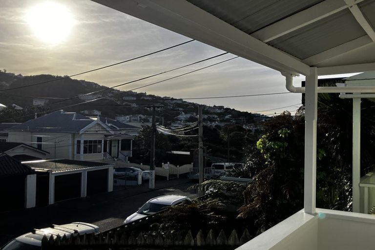 Photo of property in 49 Mckinley Crescent, Brooklyn, Wellington, 6021