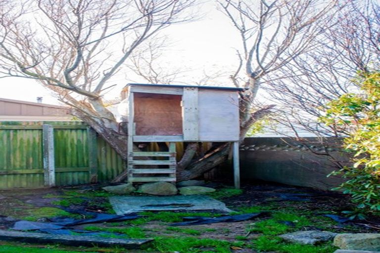 Photo of property in 80 Scott Street, Strathern, Invercargill, 9812