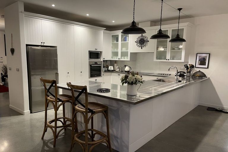 Photo of property in 14 Lakeview Terrace, Taradale, Napier, 4112