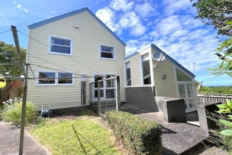 Photo of property in 14 Haast Close, Kelson, Lower Hutt, 5010