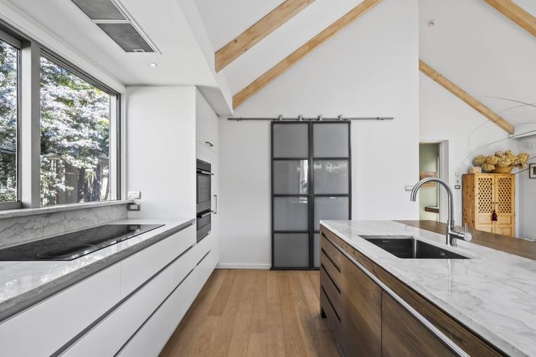 Photo of property in 7 Kotare Street, Fendalton, Christchurch, 8041