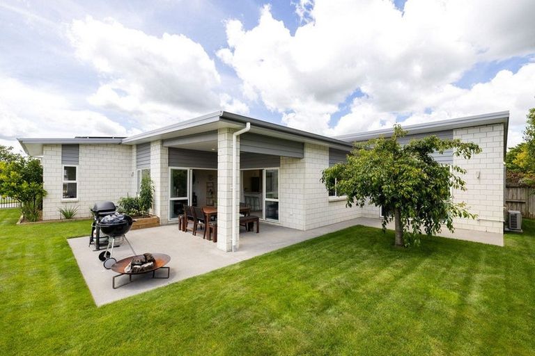 Photo of property in 13 Tiaki Way, Cambridge, 3434