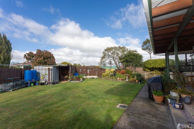 Photo of property in 10 Maclaurin Street, Dannevirke, 4930