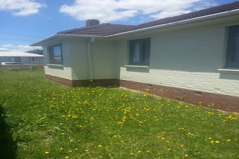 Photo of property in 1/27 Rice Crescent, Papakura, 2110